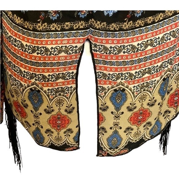 See You Monday women’s paisley print and black fringe sleeved blouse. Boho chic! - Picture 3 of 9